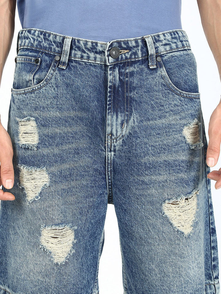 Bene Kleed Men Relaxed Distressed Denim Shorts