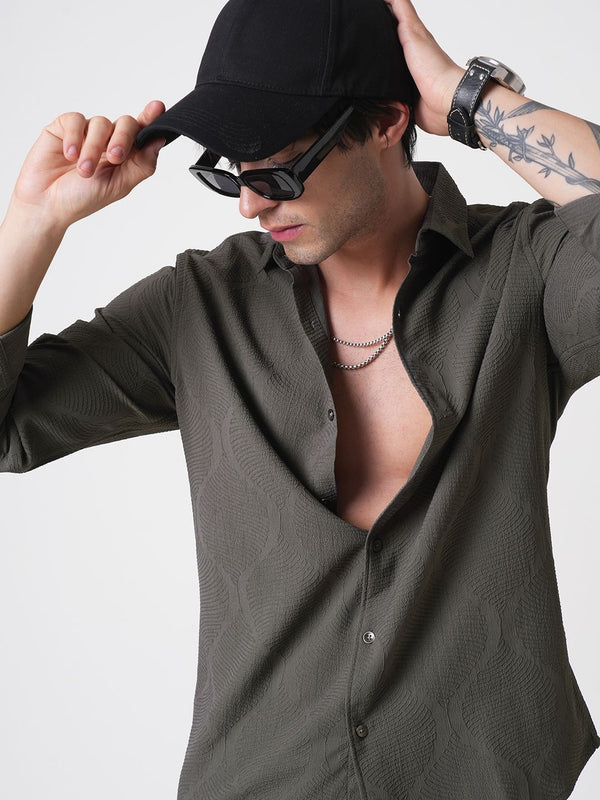 VASTRADO Men Classic Spread Collar Textured Solid Slim Fit Casual Shirt