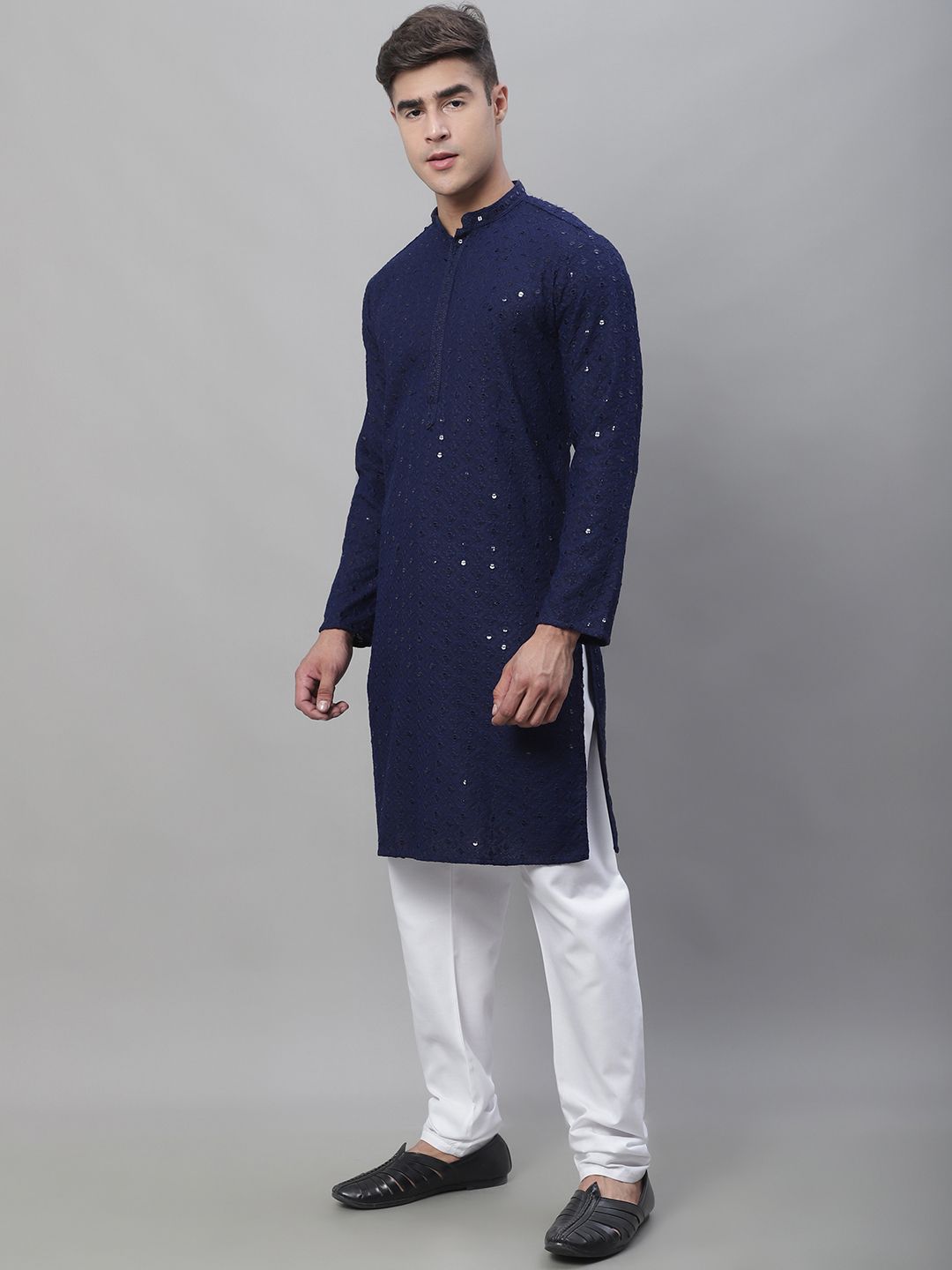 SOJANYA Geometric Sequines Embroidered Regular Pure Cotton Kurta With Pyjamas