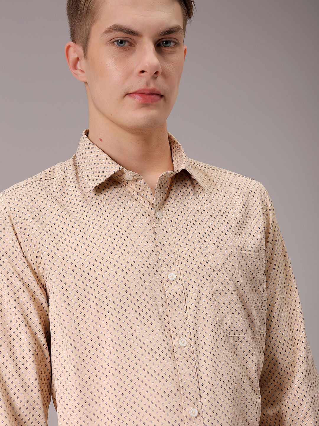 The Indian Garage Co. X Luxe Men Spread Collar Micro Ditsy Printed Slim Fit Formal Shirt