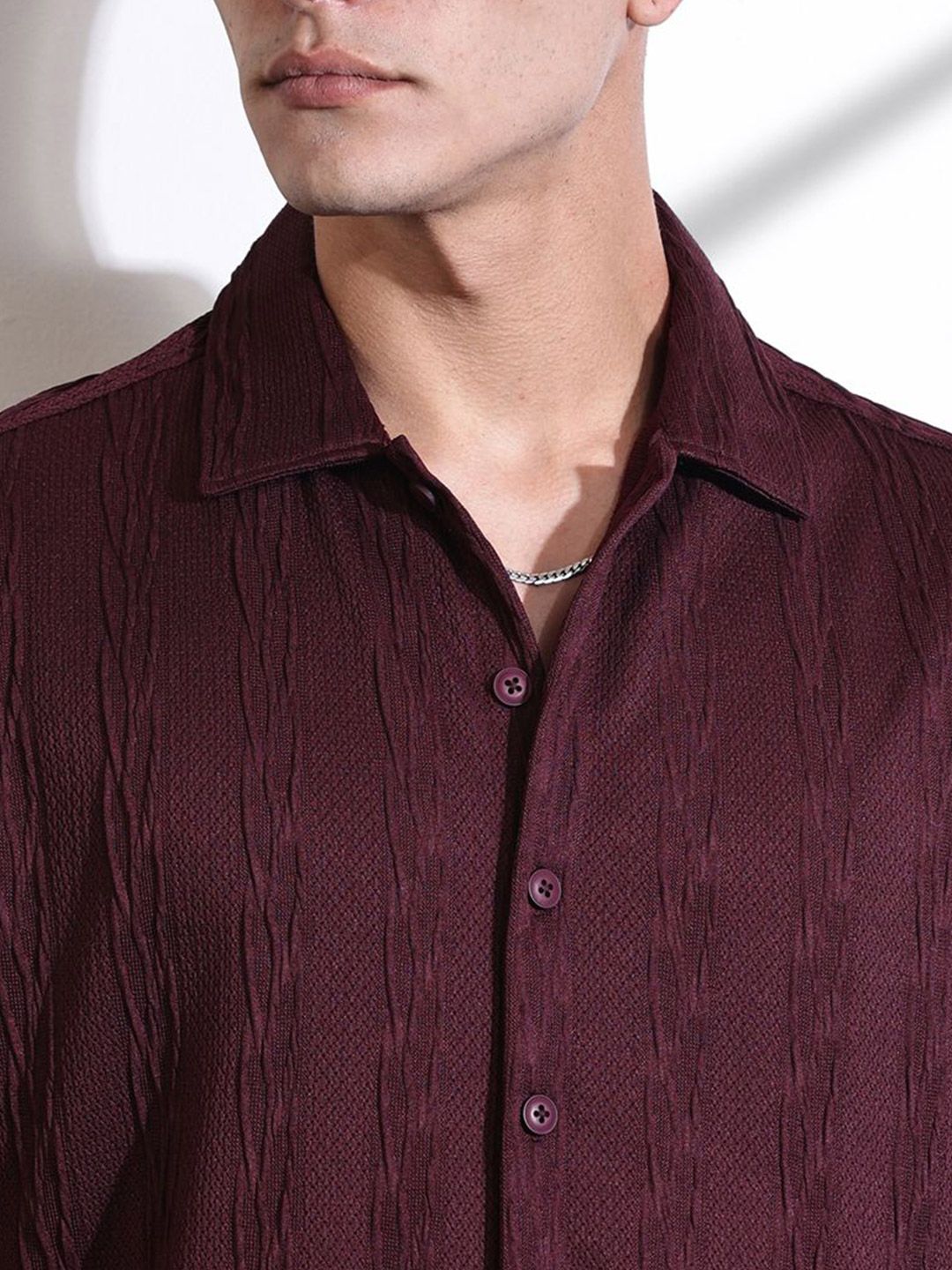 Thomas Scott Men Smart Fit Cutaway Collar Textured Casual Shirt