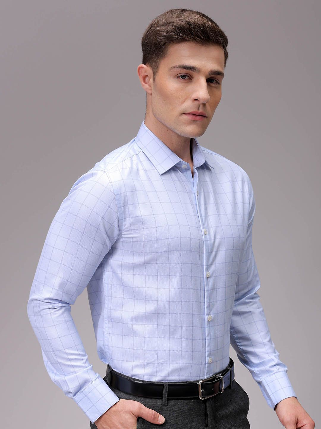 The Indian Garage Co. X Luxe Men Slim Fit Opaque Checked Formal Shirt
