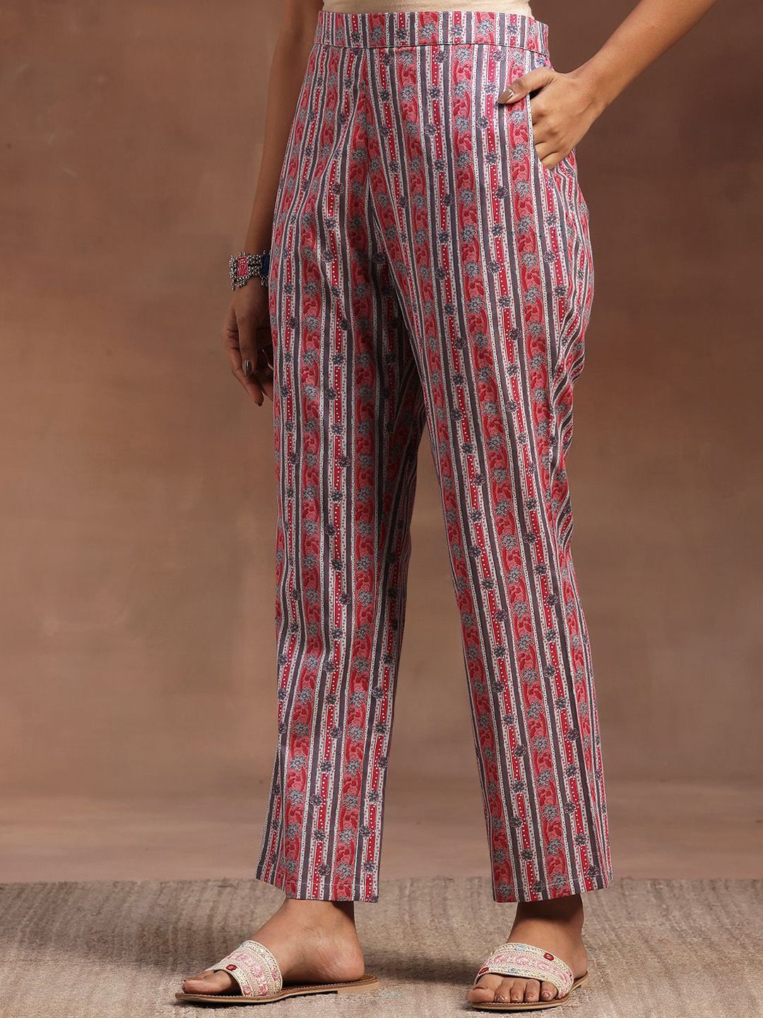Libas Floral Printed Pure Cotton Kurta with Trousers & Dupatta
