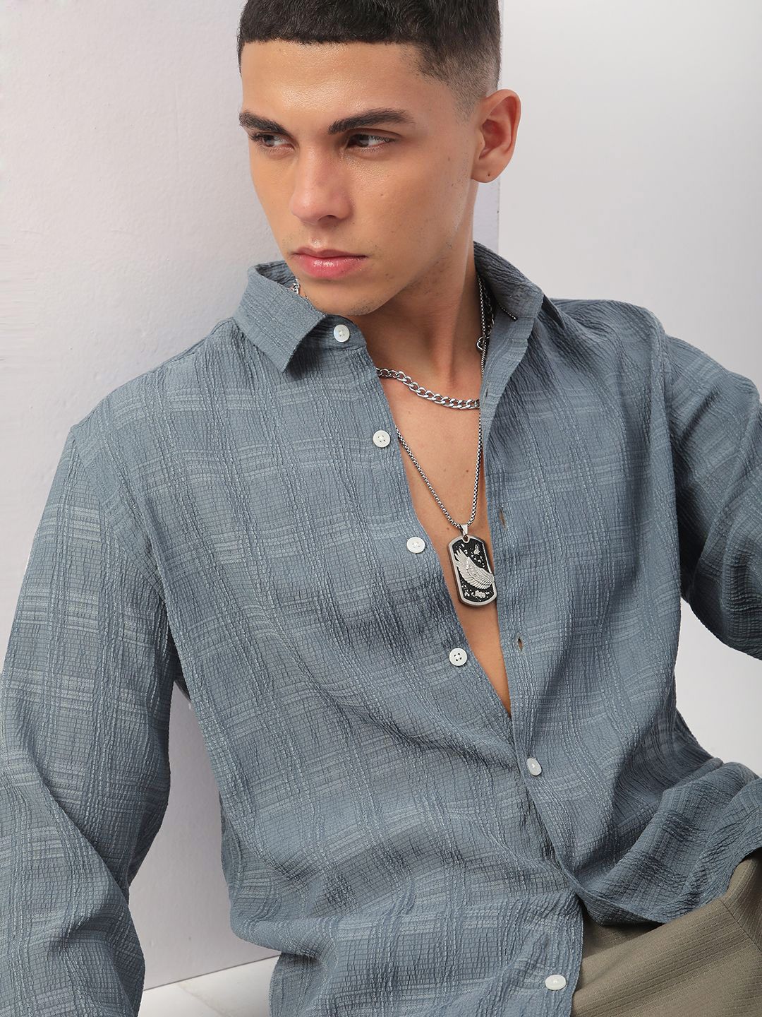 VASTRADO Men Classic Spread Collar Textured Slim Fit Casual Shirt