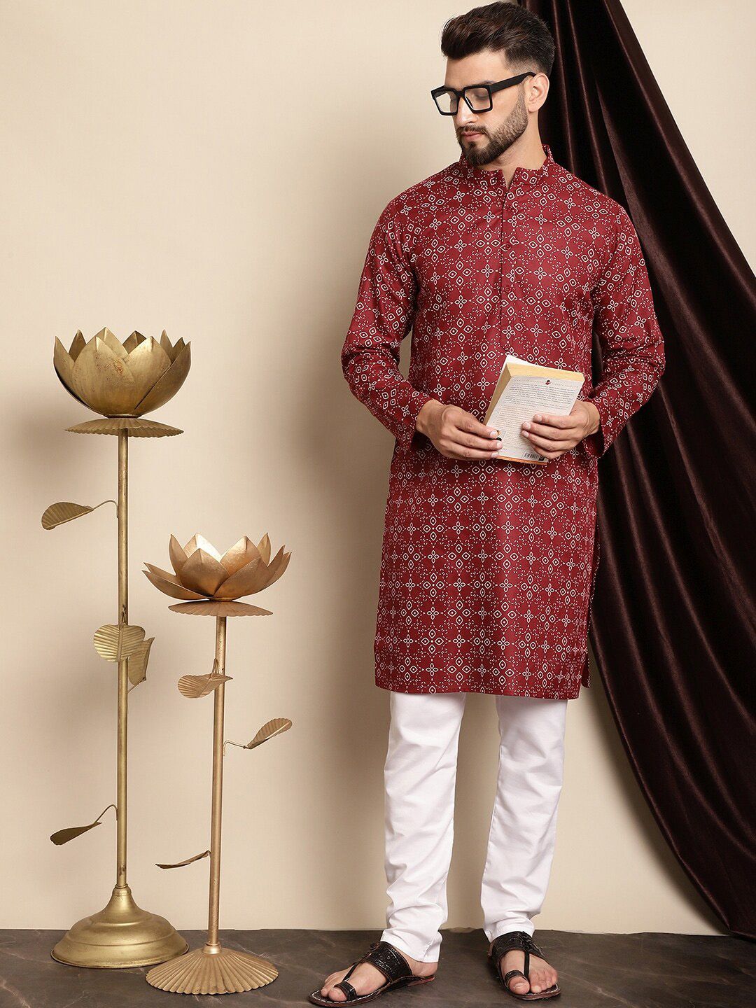 Anouk Maroon & White Ethnic Motifs Printed Kurta With Churidar