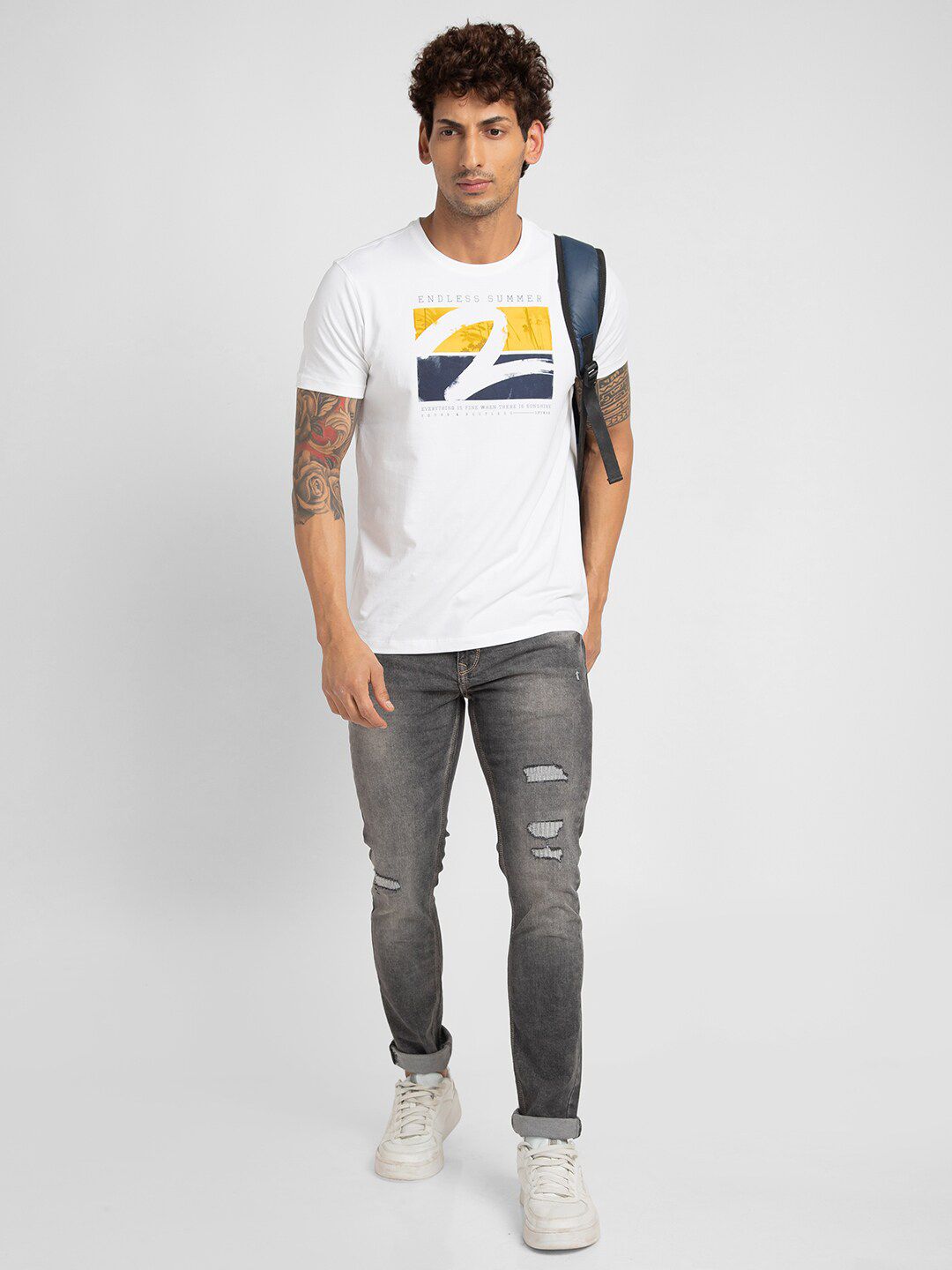 SPYKAR Men Typography Printed Slim Fit T-shirt