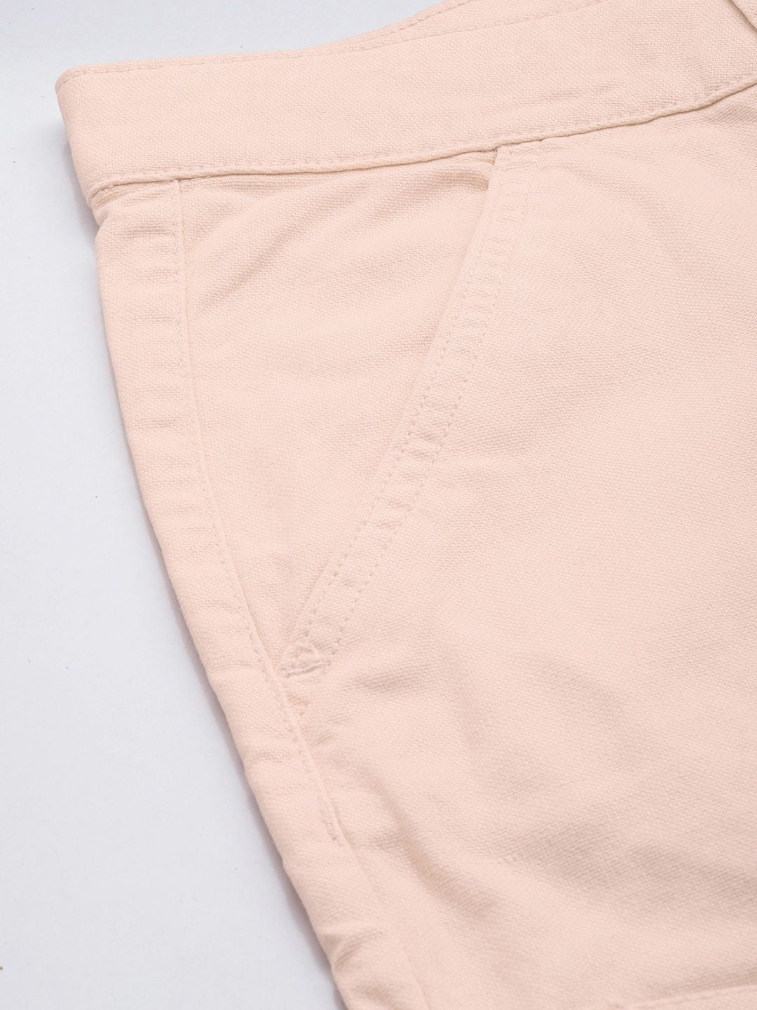The Indian Garage Co. Men Relaxed Fit Pure Cotton Cargo Shorts