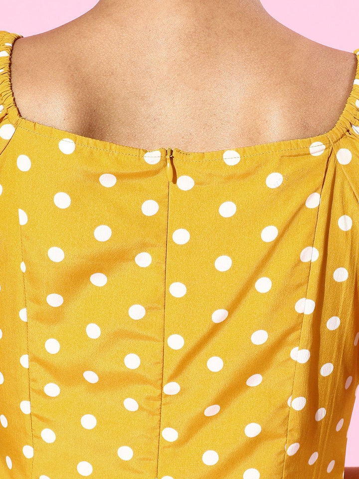 Berrylush Women Bright Yellow Polka Dots Sweetheart Neck Dress
