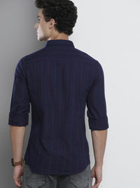 The Indian Garage Co Men Navy Blue Pinstripes Casual Shirt