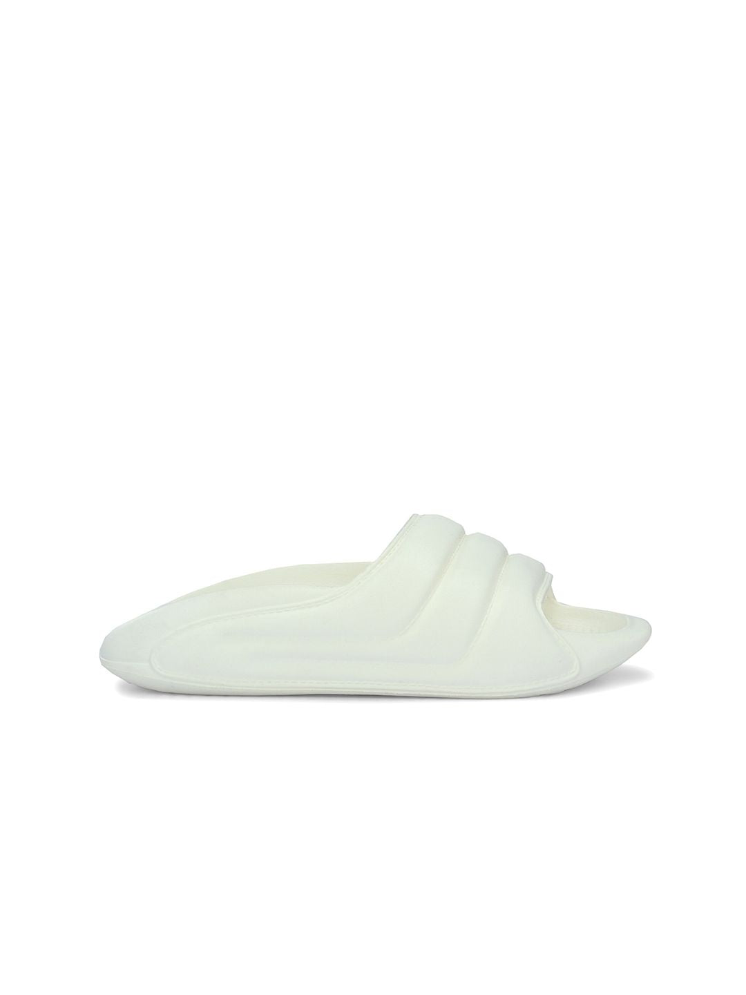 HRX by Hrithik Roshan Women White Textured Rubber Sliders