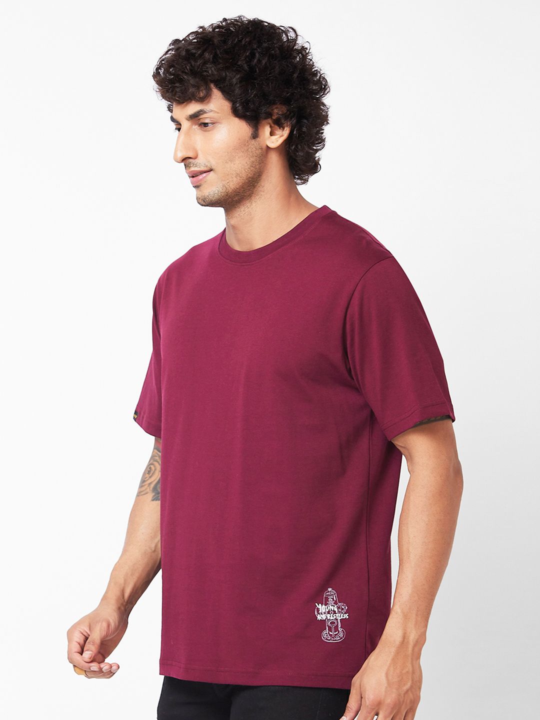 SPYKAR Graphic Printed Relaxed Fit Drop-Shoulder Sleeves Casual T-shirt