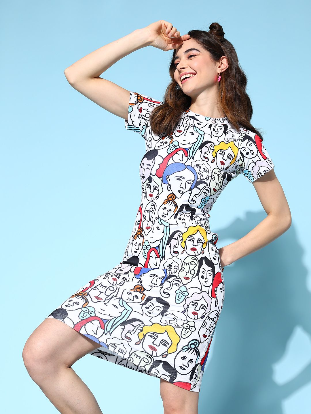 Berrylush White & Black Graphic Print Bodycon Dress