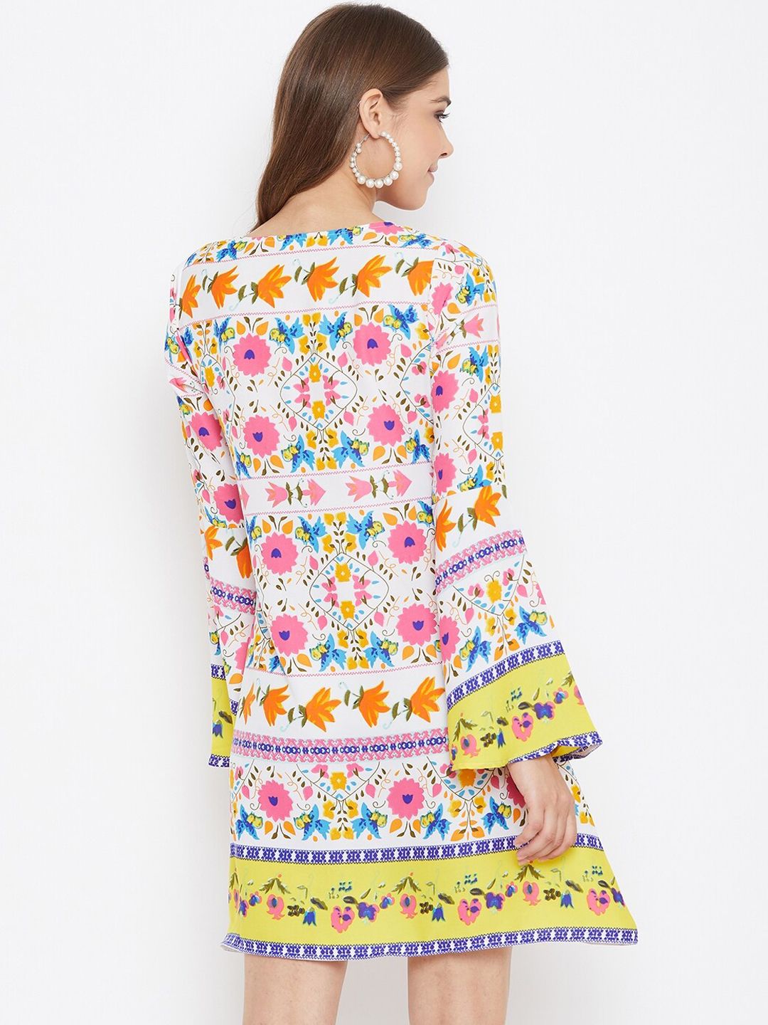 Berrylush Women White Floral Printed A-Line Dress