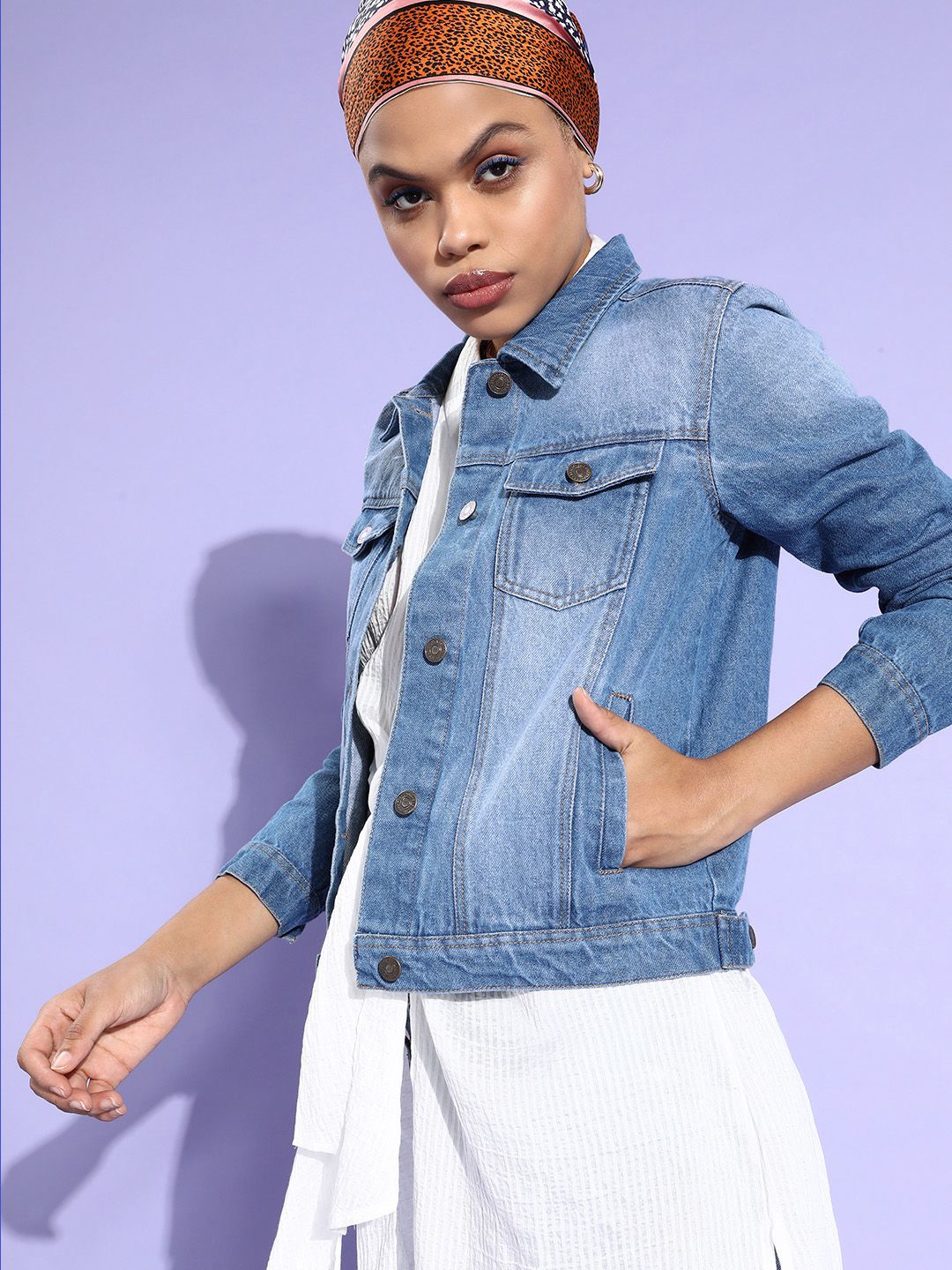 SASSAFRAS Women Blue Washed Pure Cotton Denim Jacket