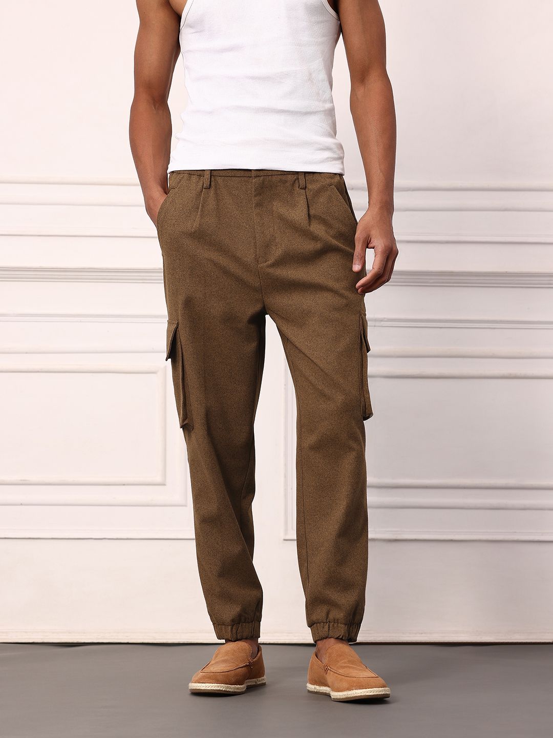 Mr Bowerbird Men Oversized Fit Pleated Cargos
