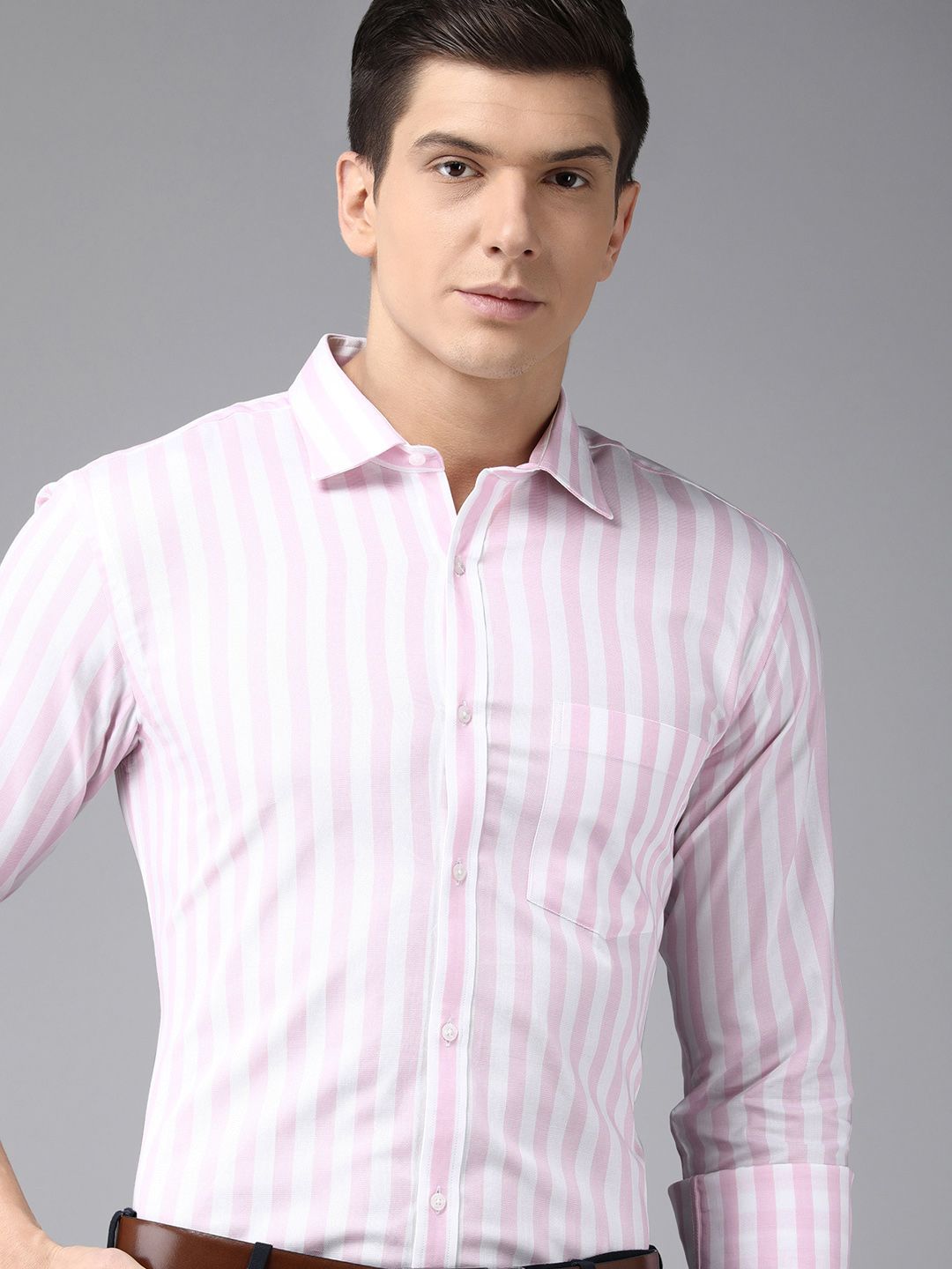Park Avenue Men White & Pink Slim Fit Striped Formal Shirt