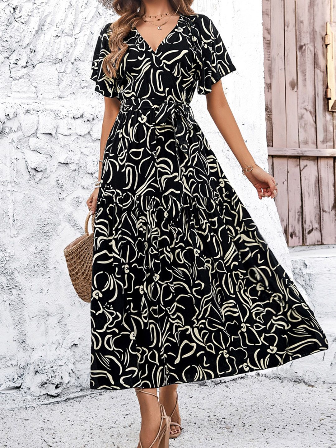 all about you Black Abstract Printed V-Neck Maxi Dresss