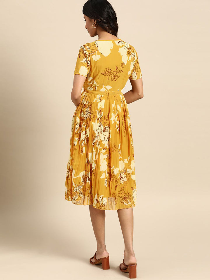 all about you Floral Print Accordion Pleat A-Line Dress