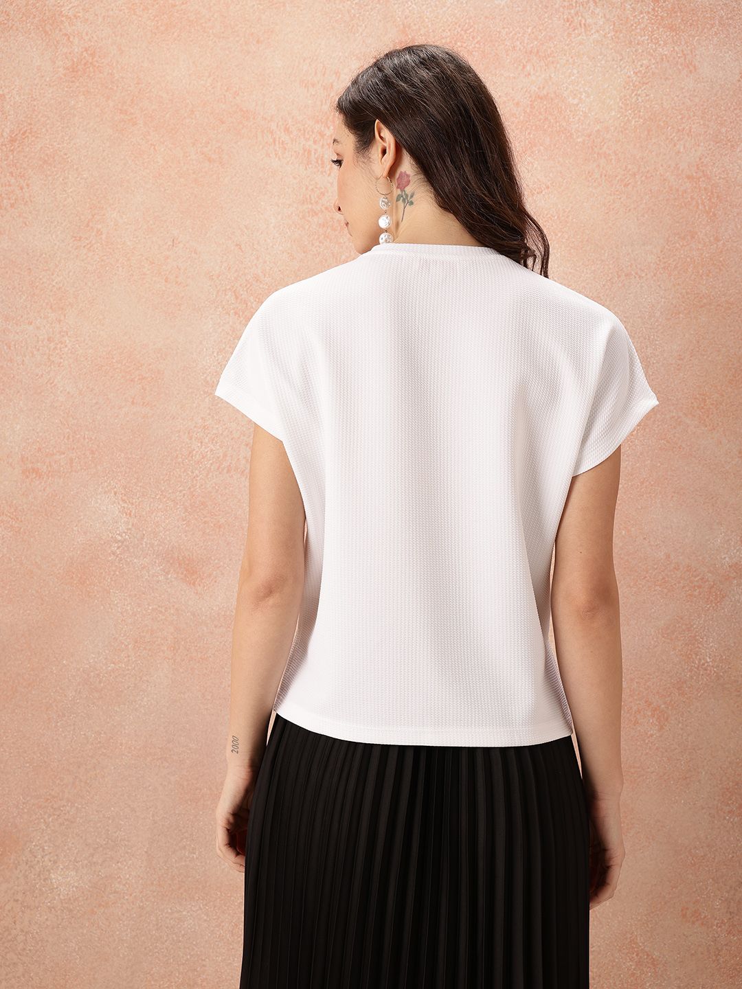 all about you Textured Extended Sleeves Top
