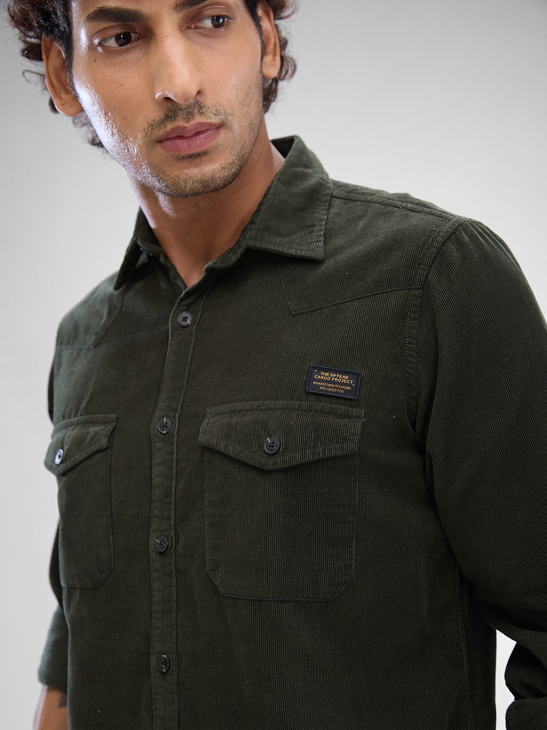 SPYKAR Men Slim Fit Opaque Solid Spread Collar Casual Shirt