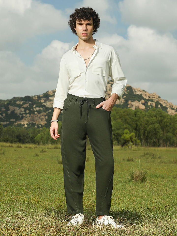Campus Sutra Men Relaxed Fit Mid-Rise Trousers