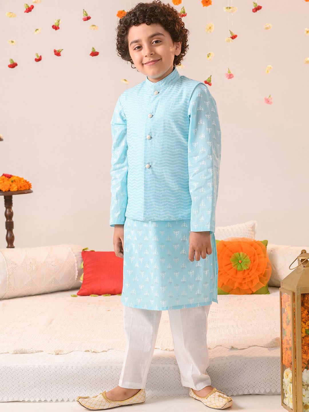 pspeaches Boys Striped Pure Cotton Kurta with Pyjamas & Nahru Jacket