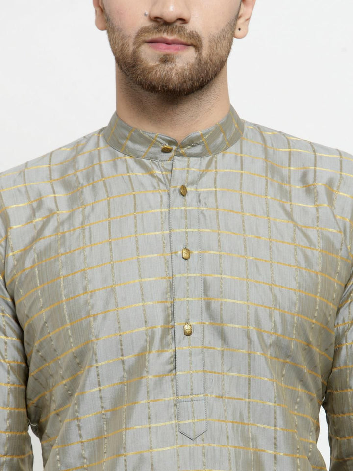 SOJANYA Men Grey & Gold-Toned Checked Straight Kurta