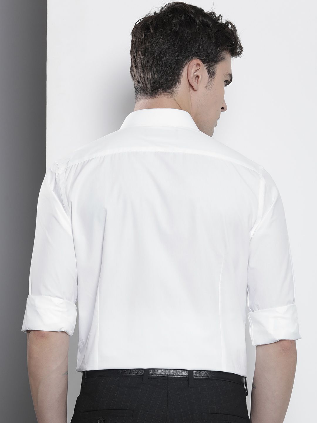The Indian Garage Co Men Slim Fit Opaque Formal Shirt