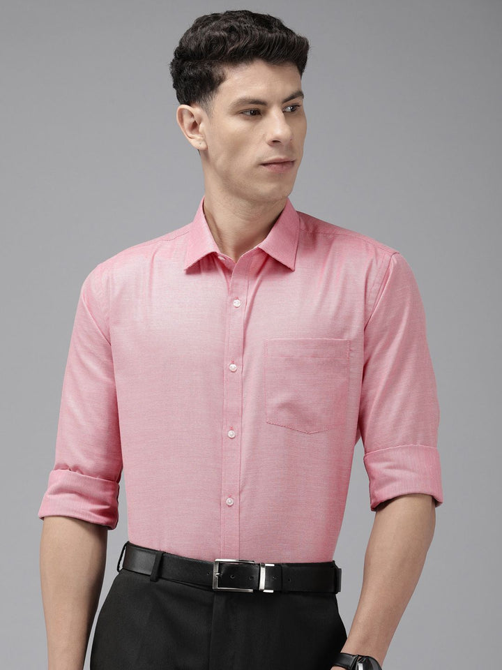 Park Avenue Self Design Slim Fit Textured Formal Shirt