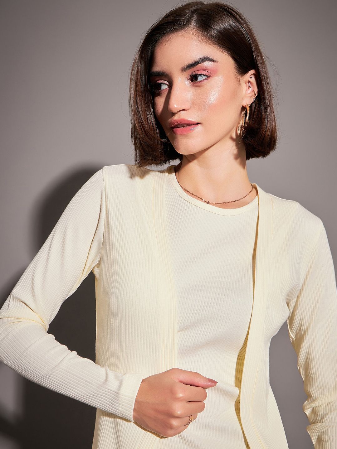 SASSAFRAS Off White Self Design Longline Shrug