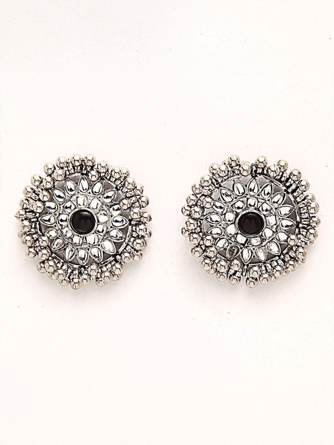 KARATCART Oxidised Silver-Toned & White Kundan-Studded Afghani Tribal Handcrafted Jewellery Set