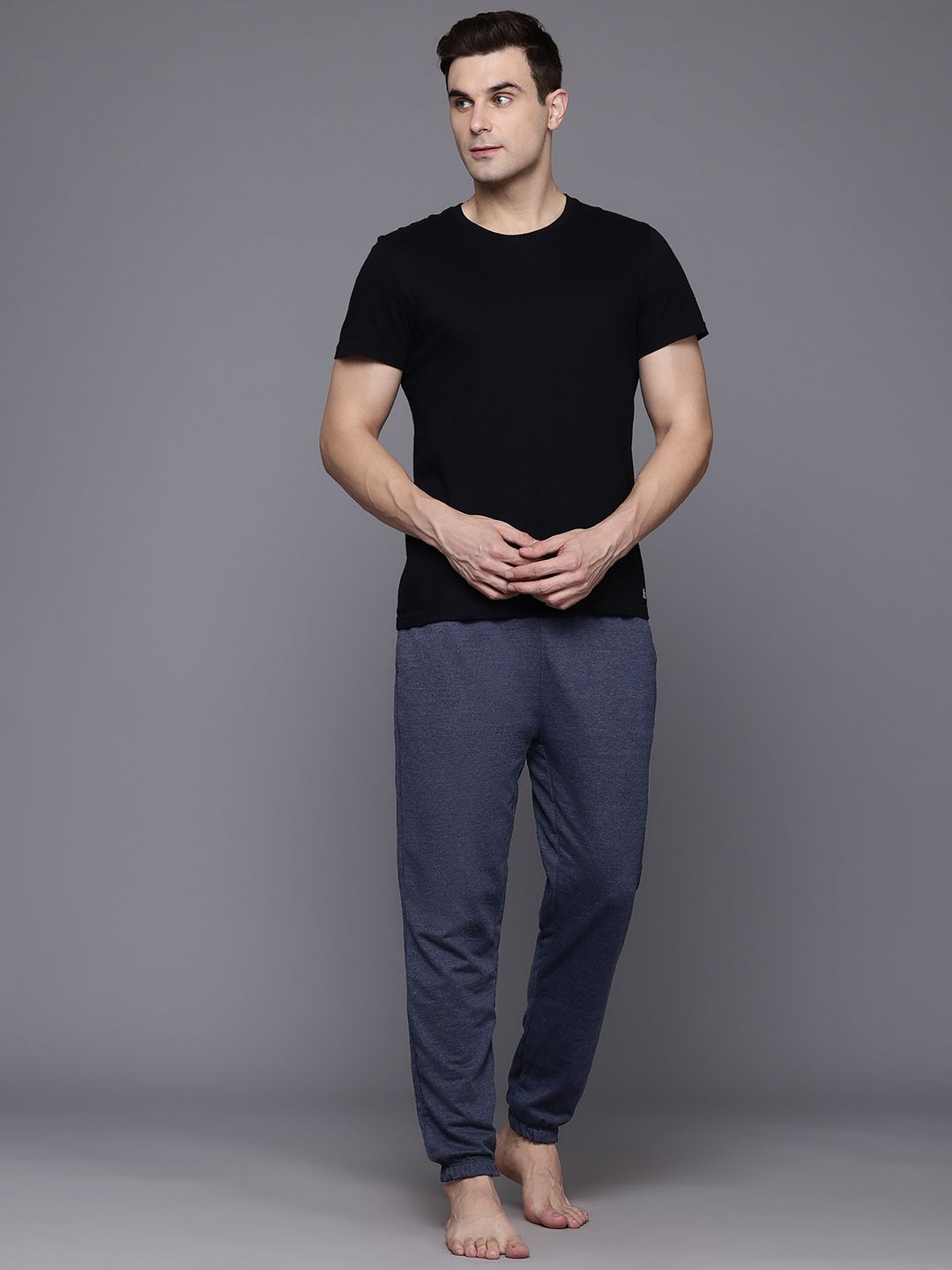 HRX by Hrithik Roshan Men Mid-Rise Regular Fit Yoga Joggers