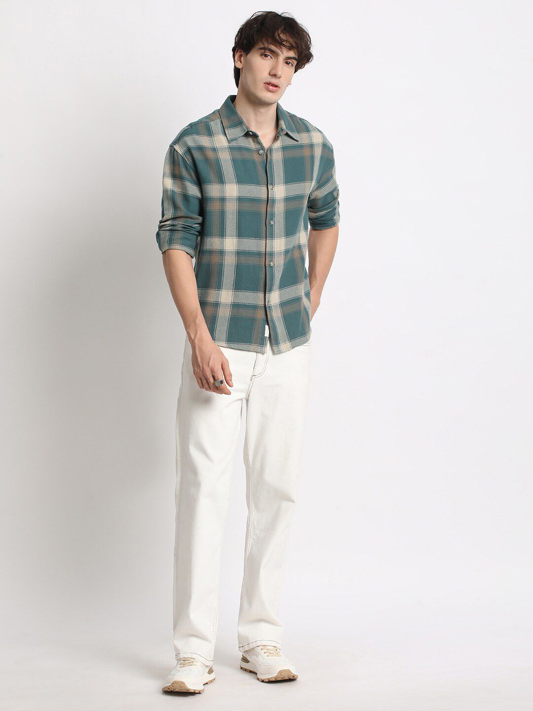 THE BEAR HOUSE Checked Spread Collar Relaxed Fit Pure Cotton Casual Shirt