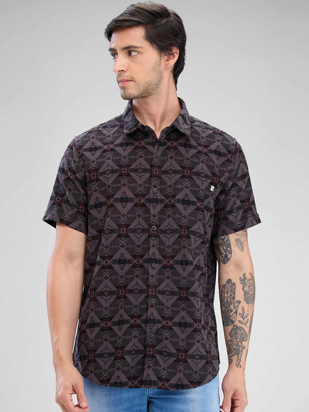 SPYKAR Men Slim Fit Abstract Printed Casual Shirt
