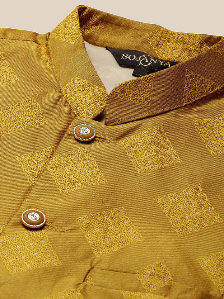SOJANYA Manadrin Collar Kurta with Churidar & Nehru Jacket