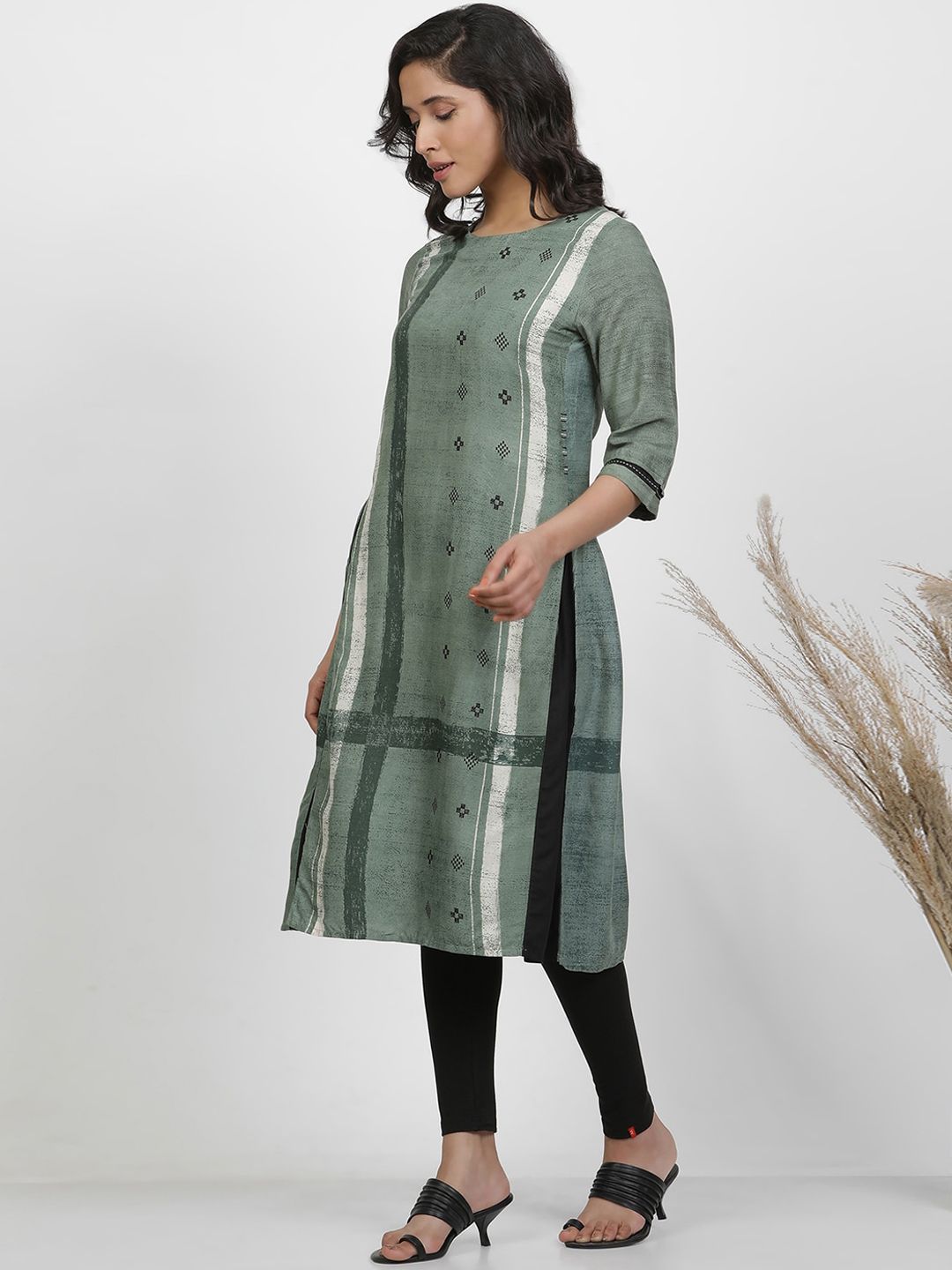 W Printed Regular Thread Work Round Neck Kurta Sets