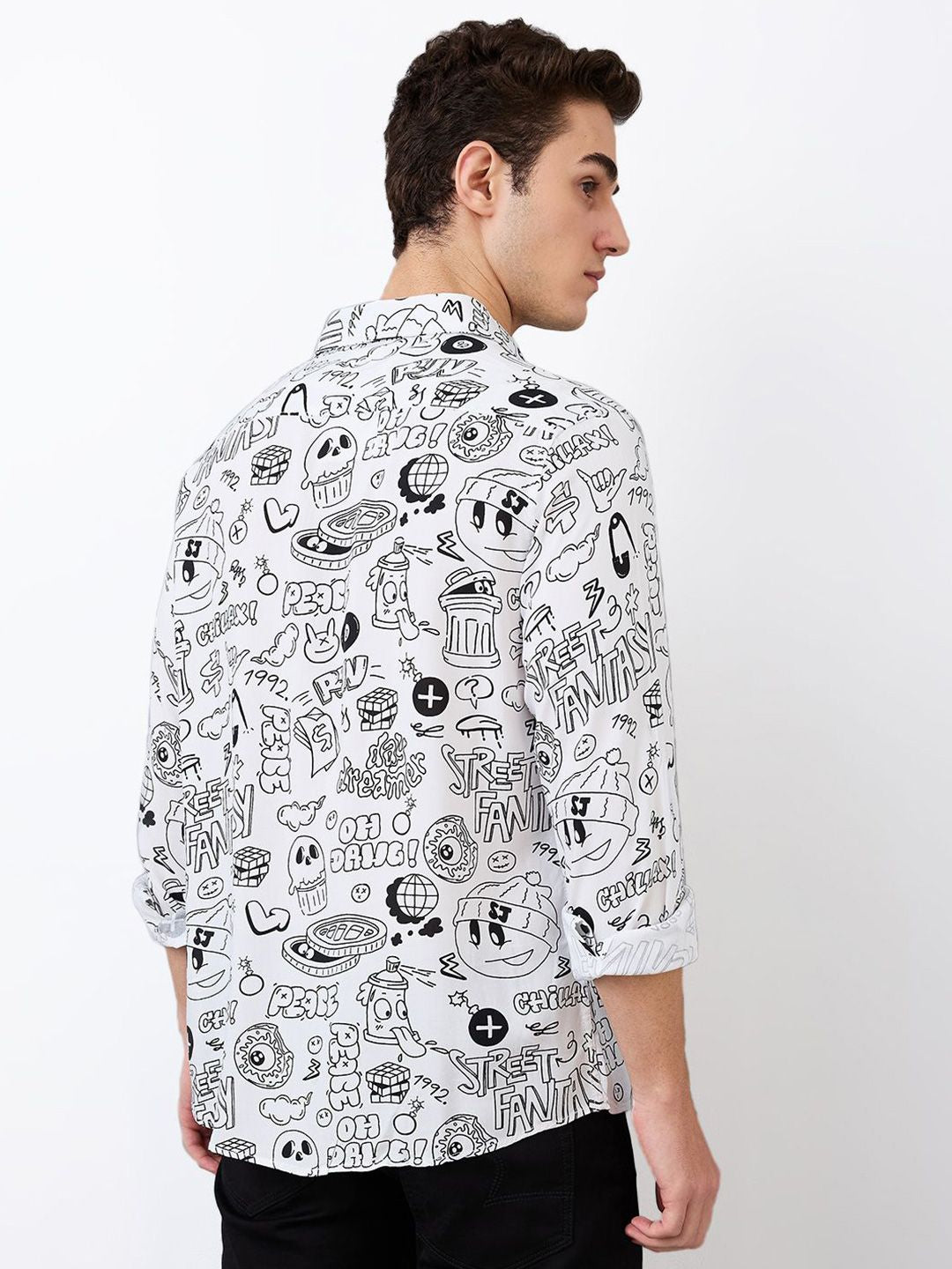 SPYKAR Men Spread Collar Graphic Printed Cotton Casual Shirt