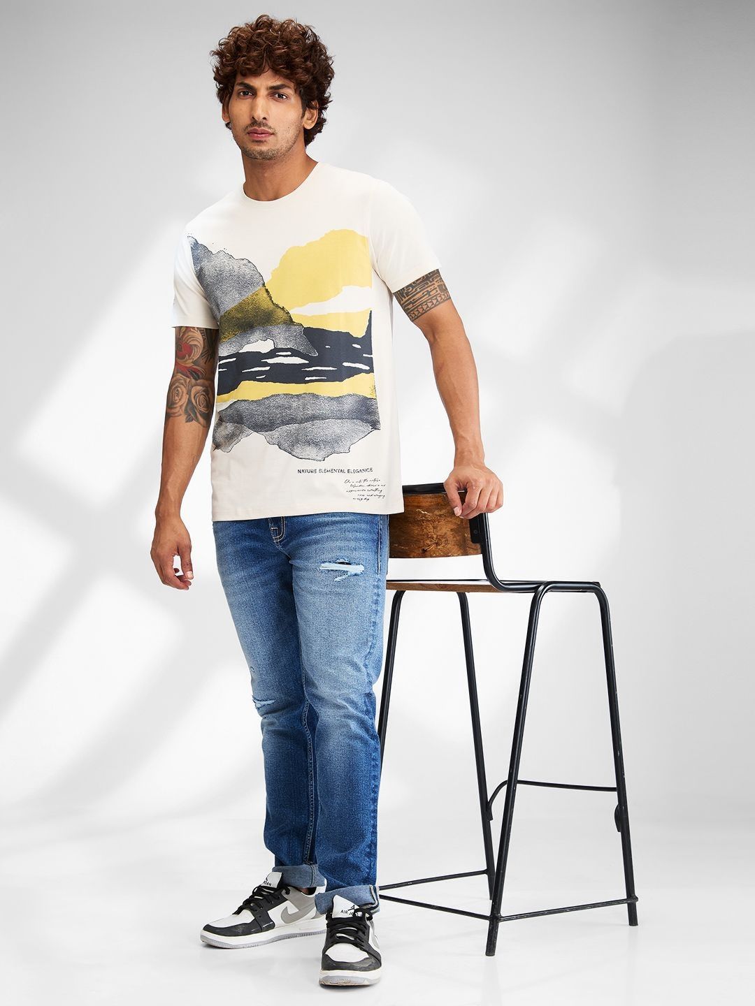 SPYKAR Men Raw Edge Slim Fit T-shirt
