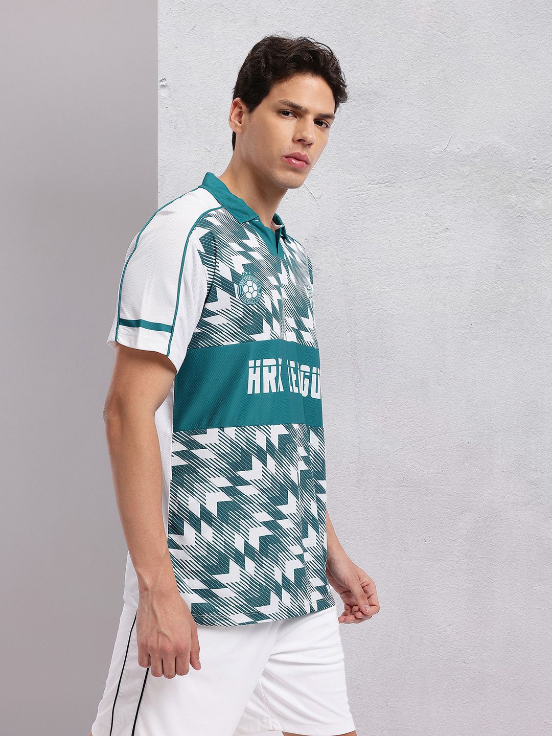HRX by Hrithik Roshan Abstract & Typography Printed Polo Collar Football T-shirt
