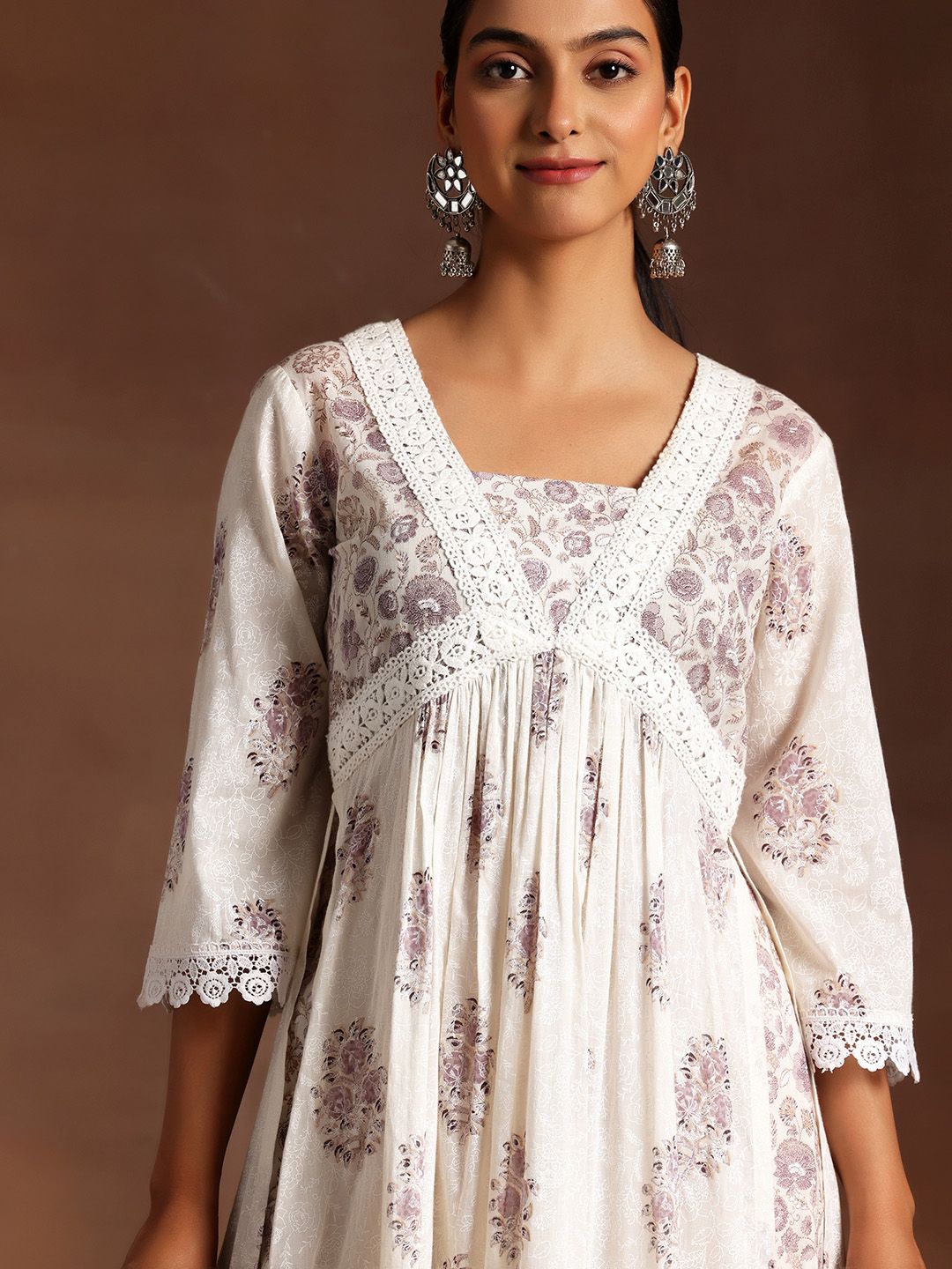 Libas Women Floral Printed Thread Work Pure Cotton Kurta with Salwar & With Dupatta