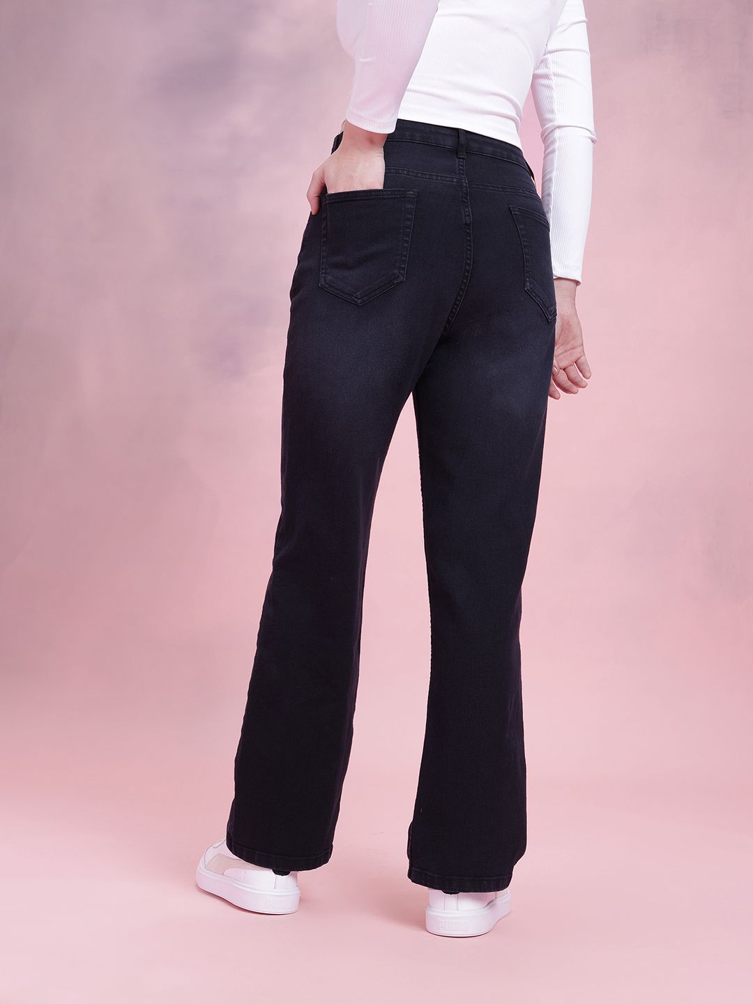 DressBerry Women Light Fade Stretchable Straight Fit Jeans