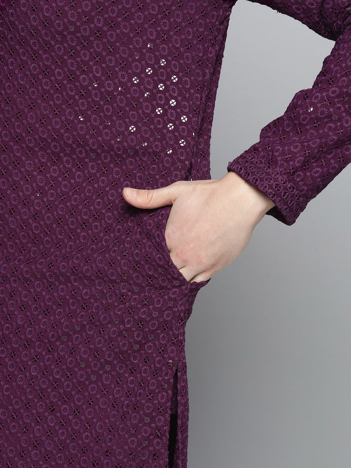 Jompers Men Embroidered Sequined Pure Cotton Kurta