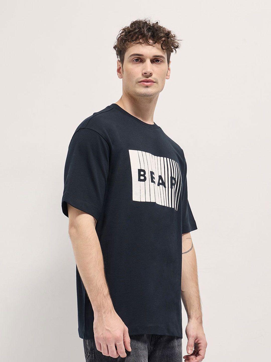 T-shirt t-shirt yang besar