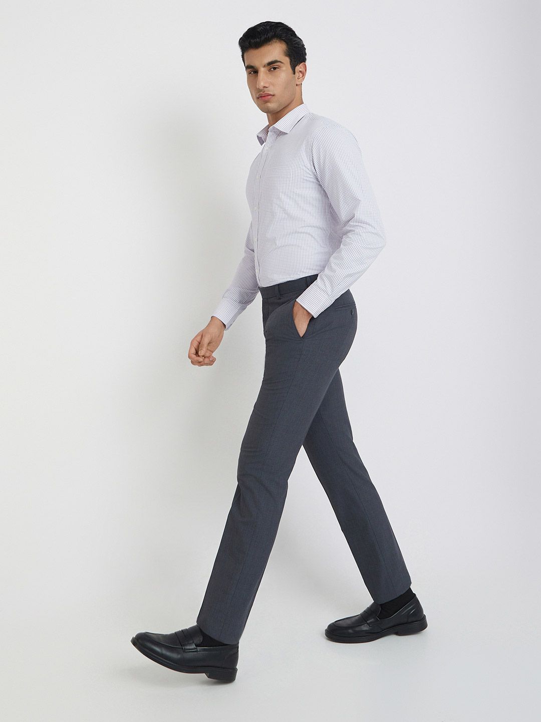 Park Avenue Slim Fit Checked Formal Shirt