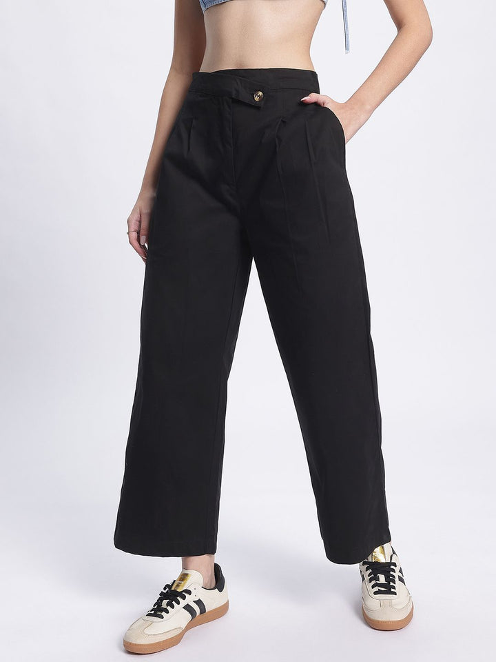 DressBerry Women Bold Basics Pleated Cropped Trousers