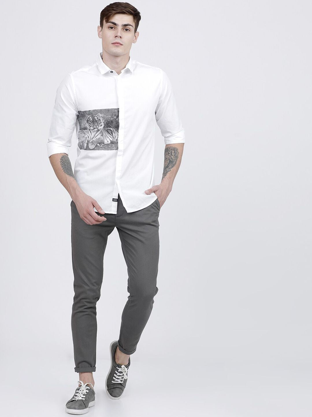 The Indian Garage Co Men Grey Slim Fit Chinos Trousers