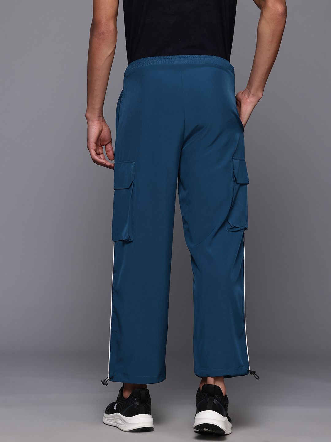 HRX by Hrithik Roshan Lifestyle Men Cargo-Style Track Pants