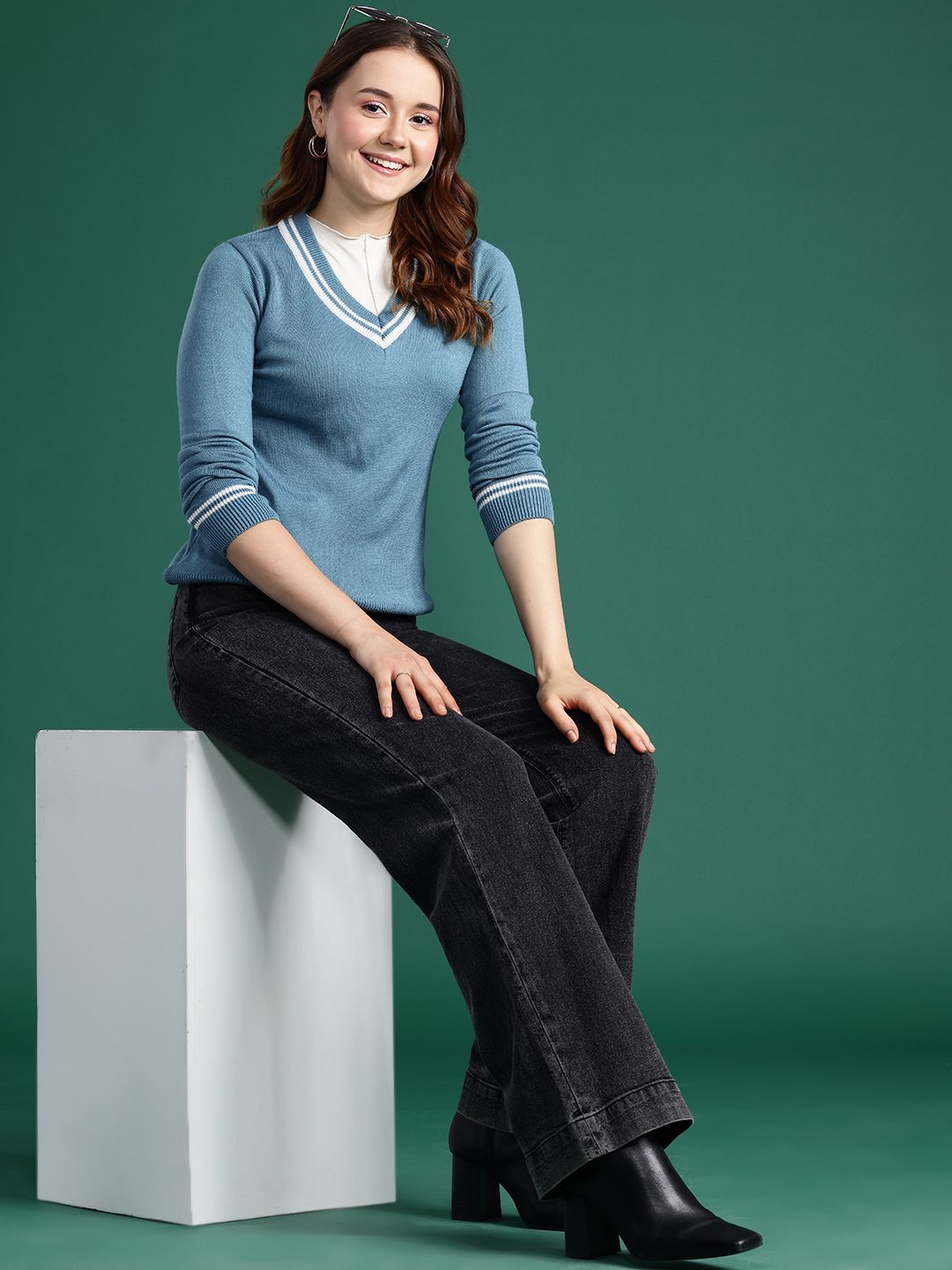 DressBerry V-Neck Pullover