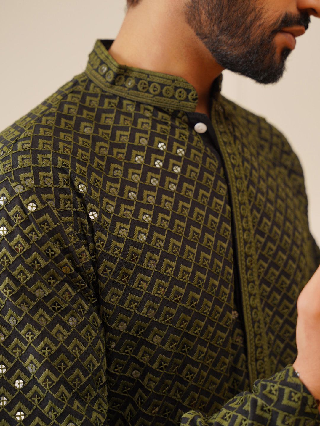 Jompers Geometric Embroidered Pure Cotton Strigth Kurtas