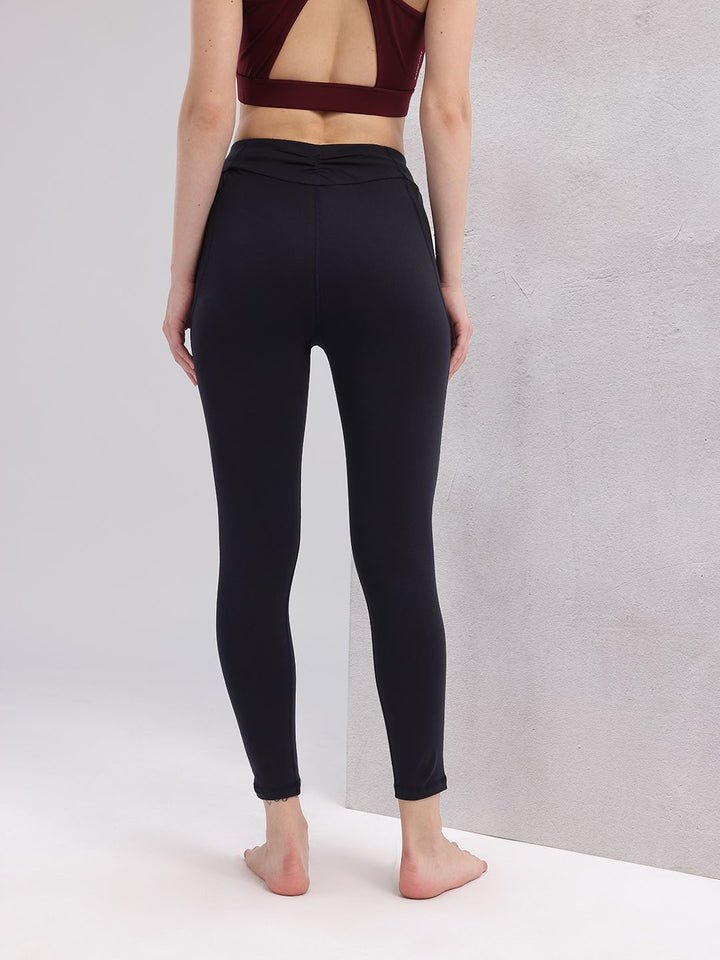 HRX by Hrithik Roshan Women Mid-Rise Cropped Skinny Fit Yoga Tights